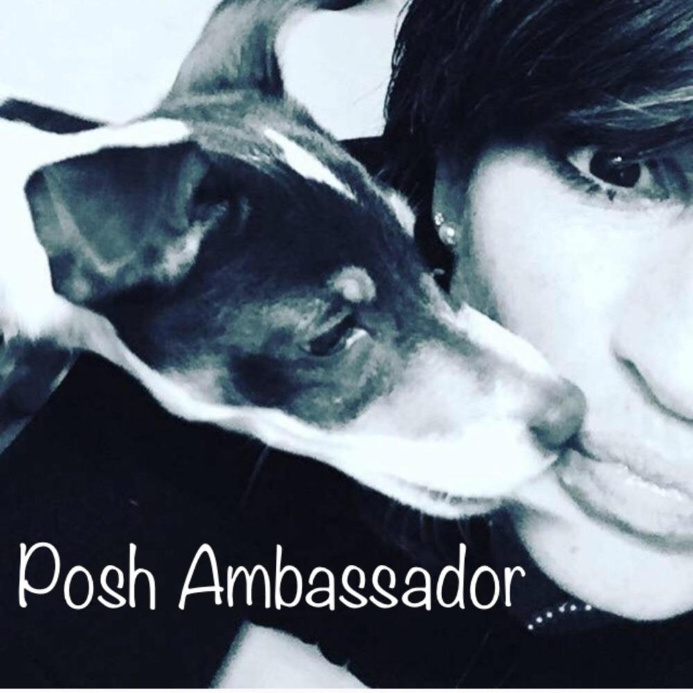 Meet your Posh Ambassador , Laura